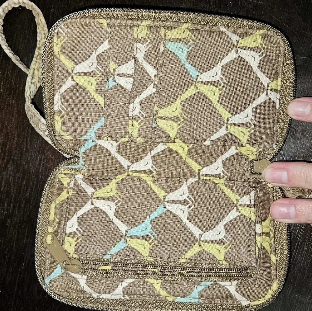 Vera bradley wristlet and purse set